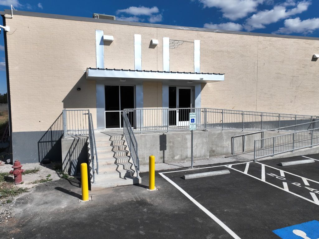 Flasher Building 7